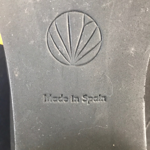 Coclico Made in Spain lace up black boot - Picture 7 of 11